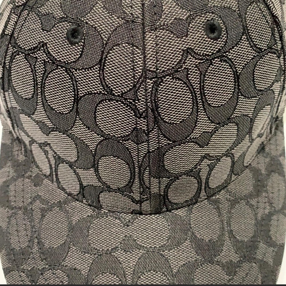 🌸NEW COACH 💯 authentic SIGNATURE Men’s Baseball Cap 🧢 With Tags. - Picture 2 of 13